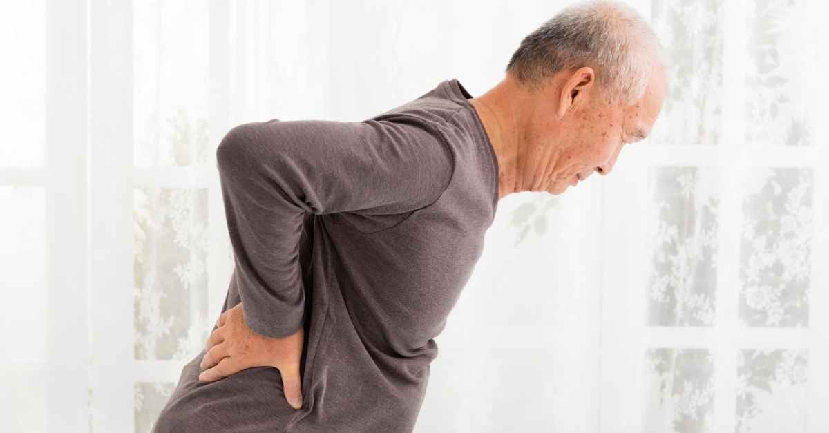 درد کمر سمت راست بالای لگن