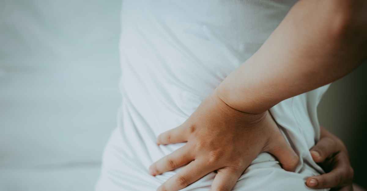 علت درد پایین کمر سمت راست در مردان